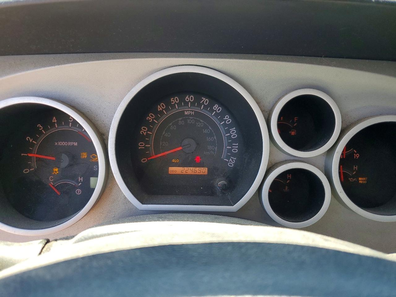Toyota Tundra Sr5