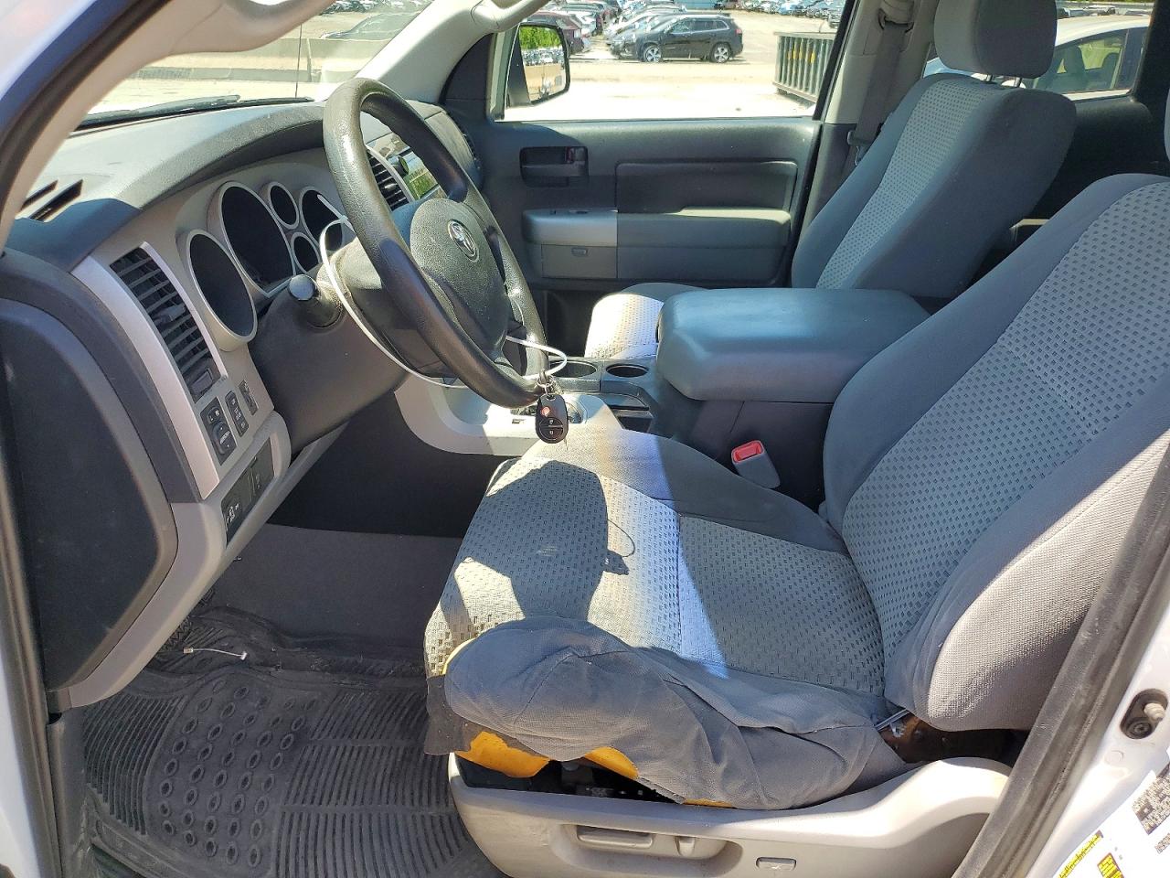 Toyota Tundra Sr5