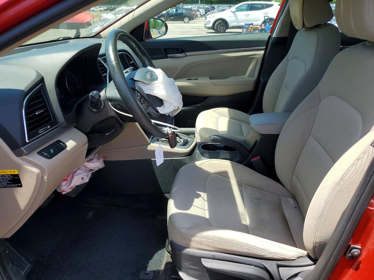 Hyundai ELANTRA Value Edition