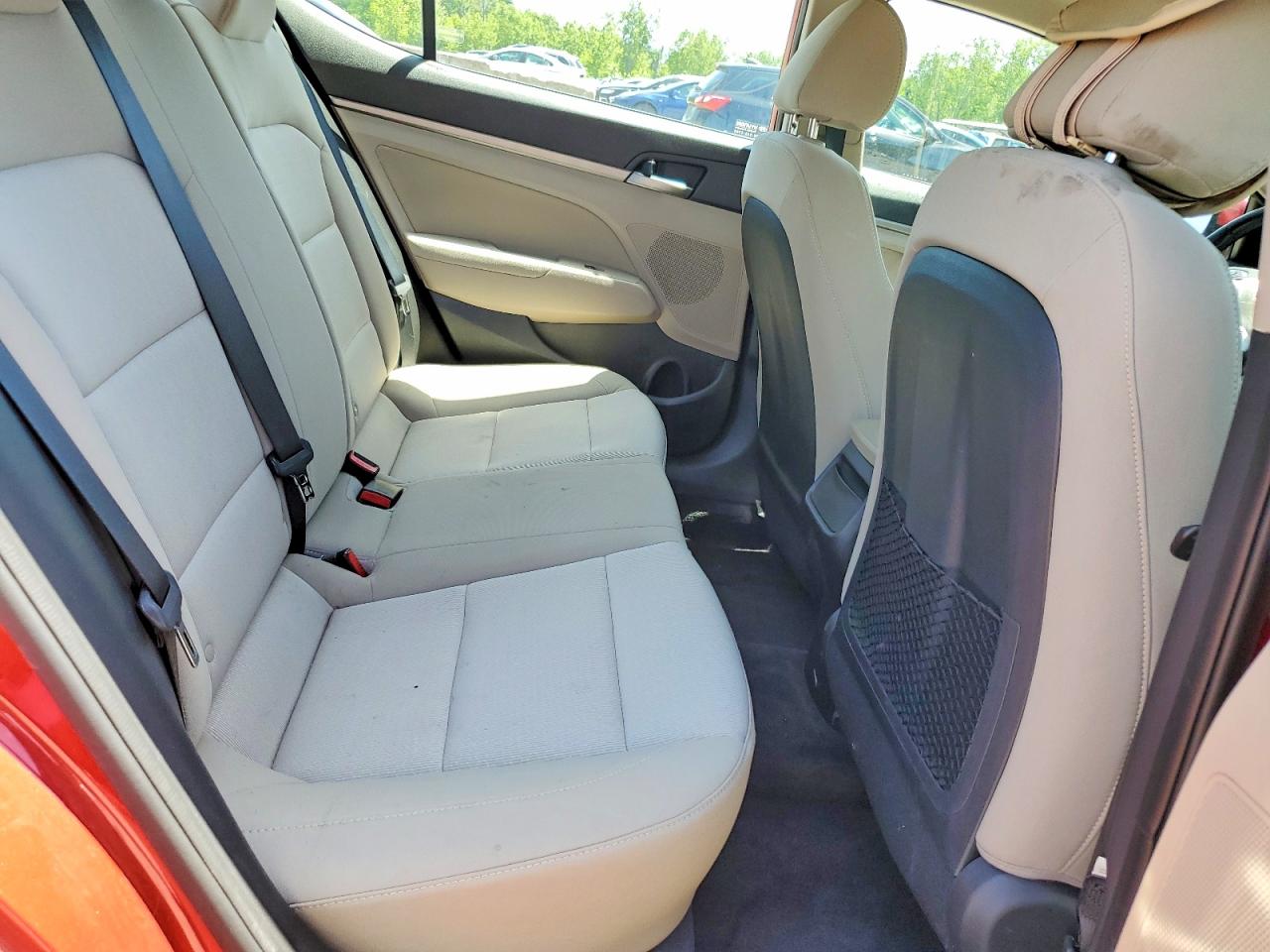 Hyundai ELANTRA Value Edition