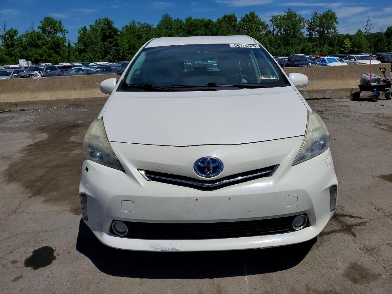 Toyota Prius Five