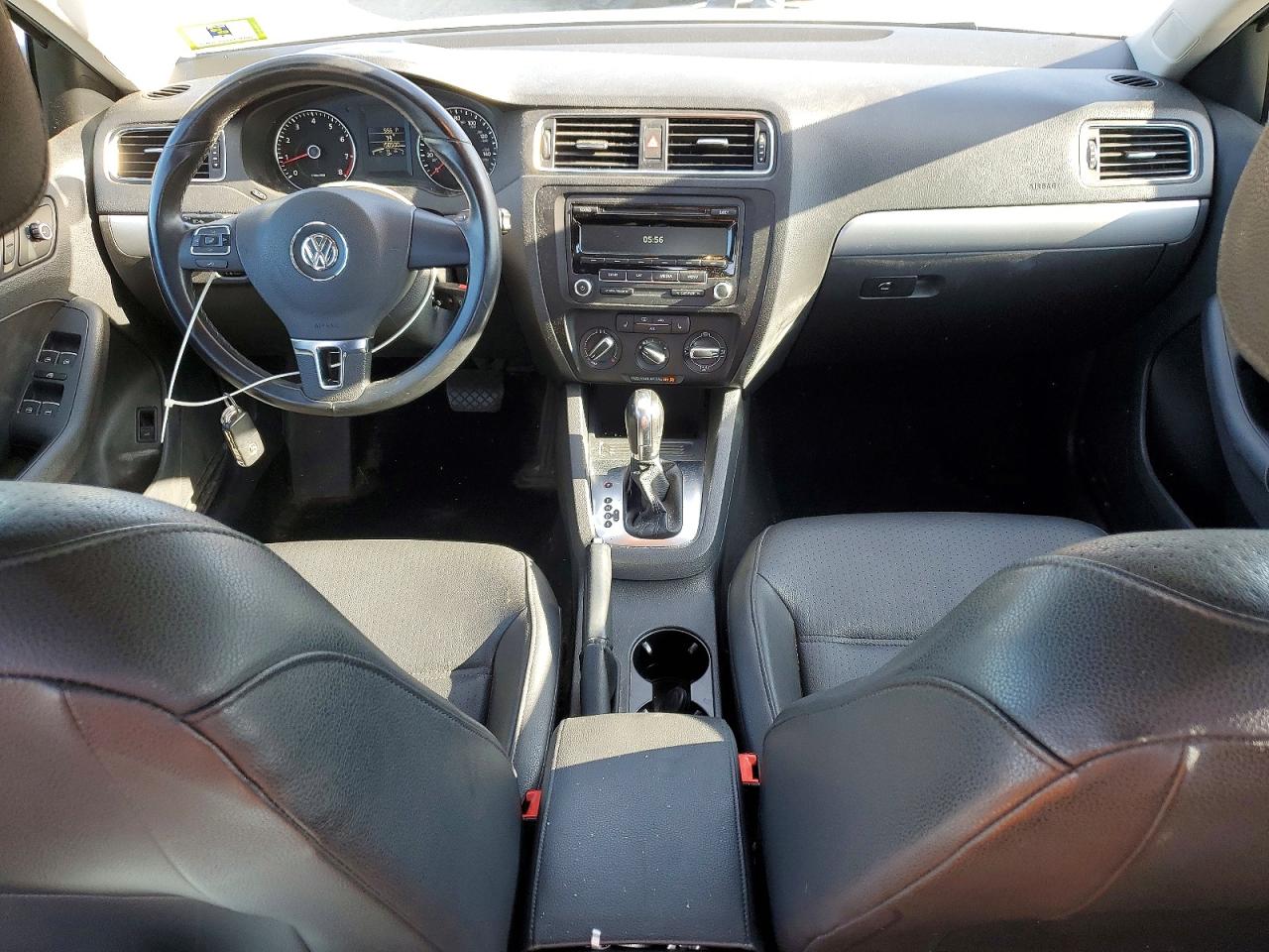 Volkswagen Jetta Se