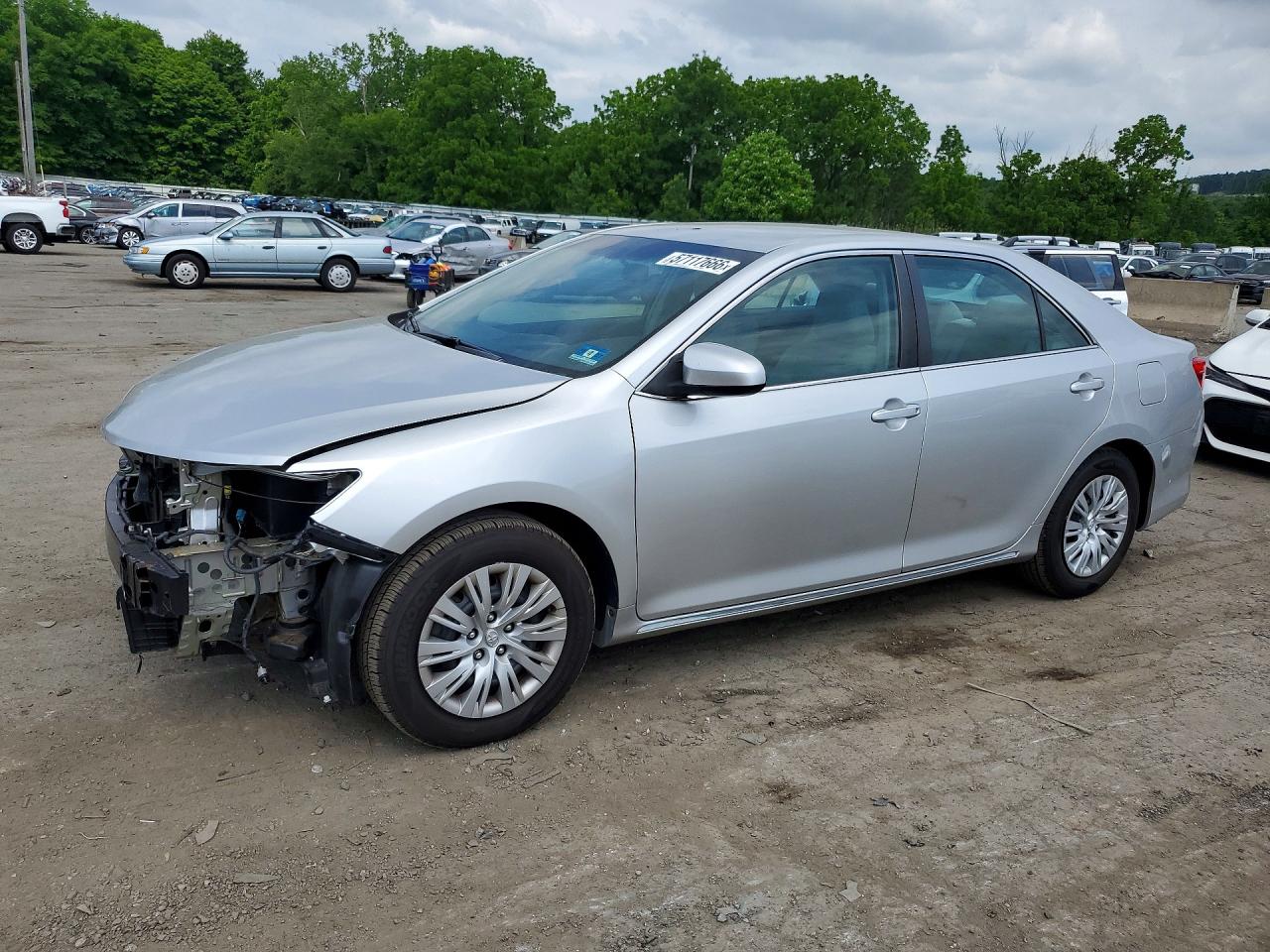 Salvage Toyota Camry Image