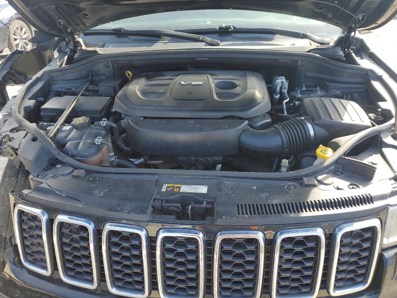 Jeep Cherokee Laredo