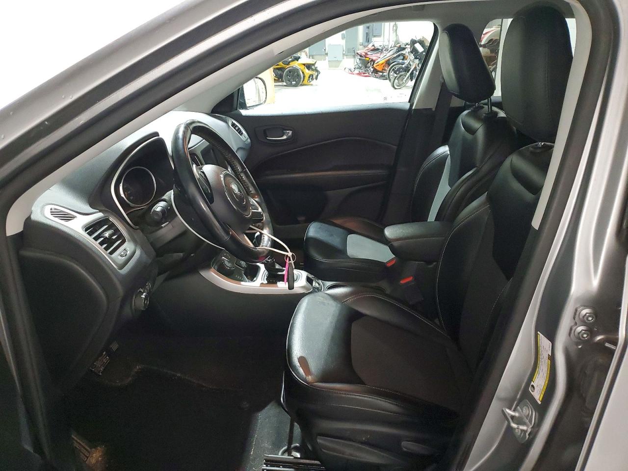 Jeep Compass Latitude