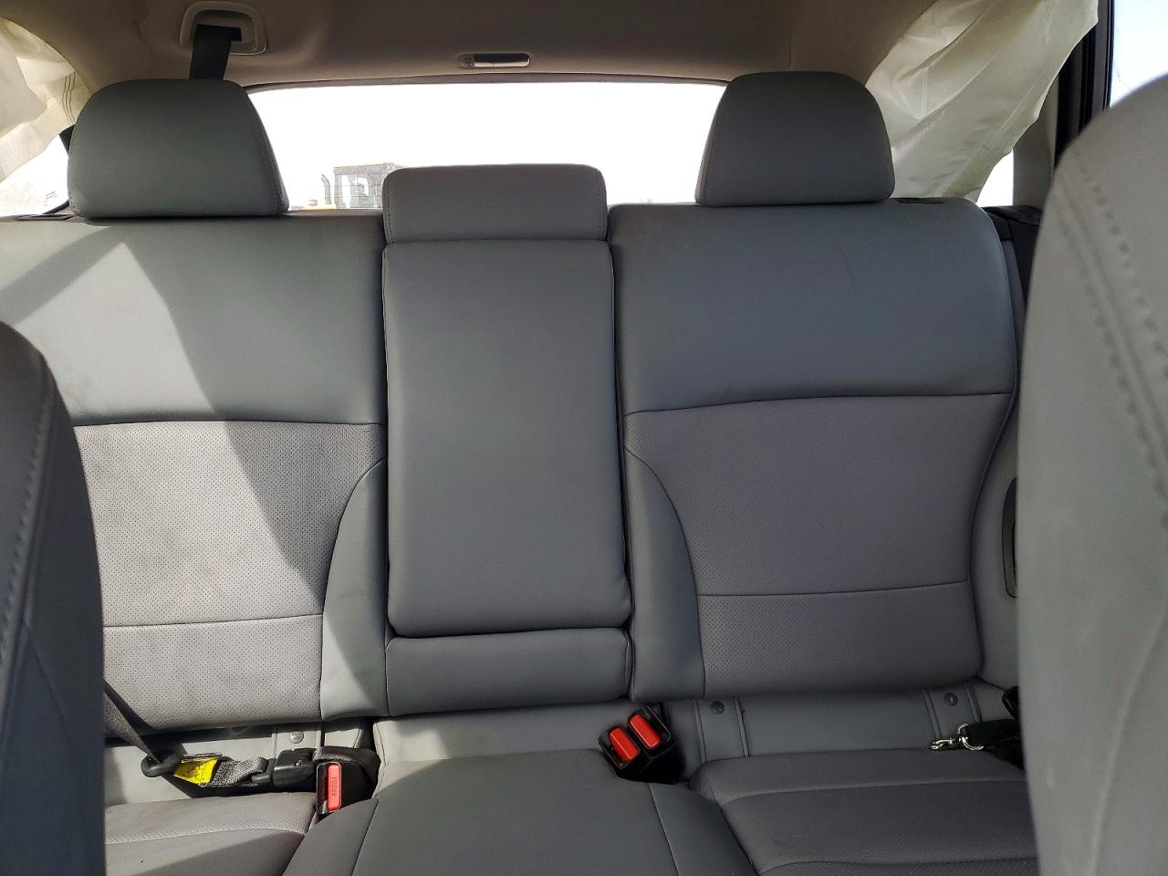 Subaru Outback 3.6r Limited