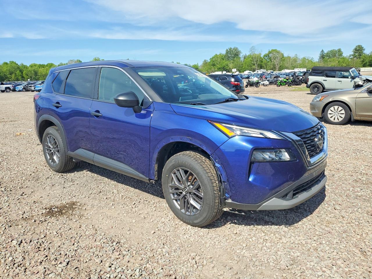 Nissan Rogue S