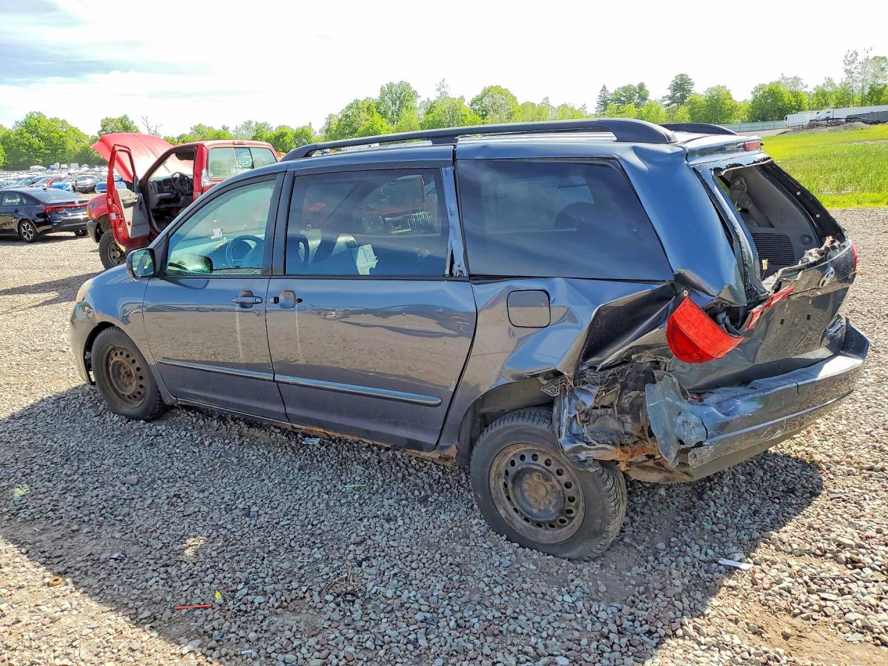 Toyota Sienna Ce 7-passenger