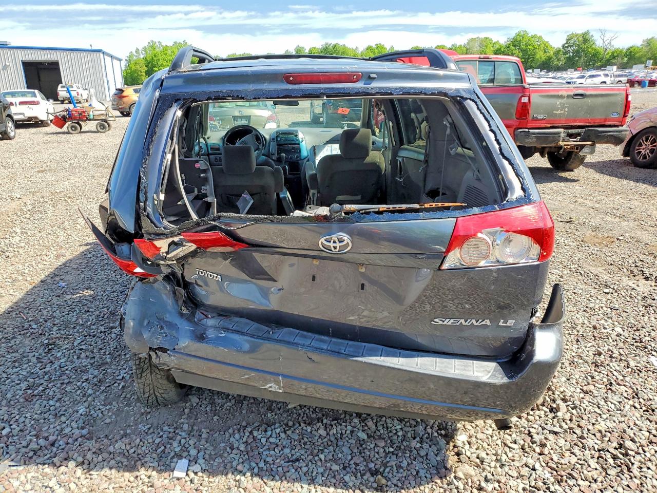 Toyota Sienna Ce 7-passenger