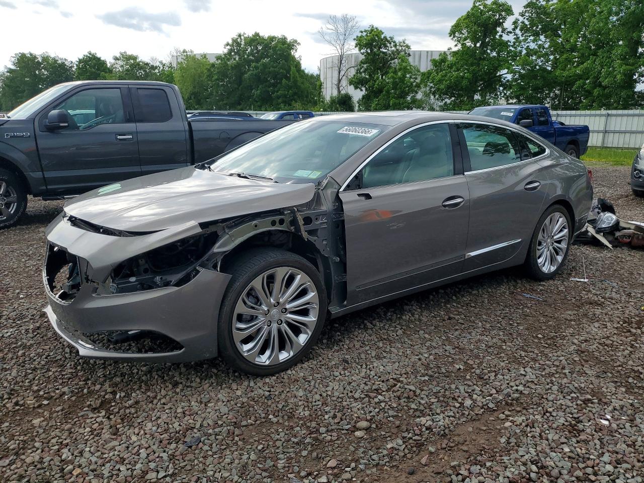 Salvage Buick LaCrosse Image