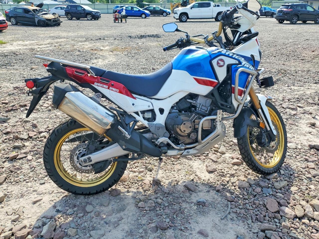 Salvage Honda Crf Cycle Image