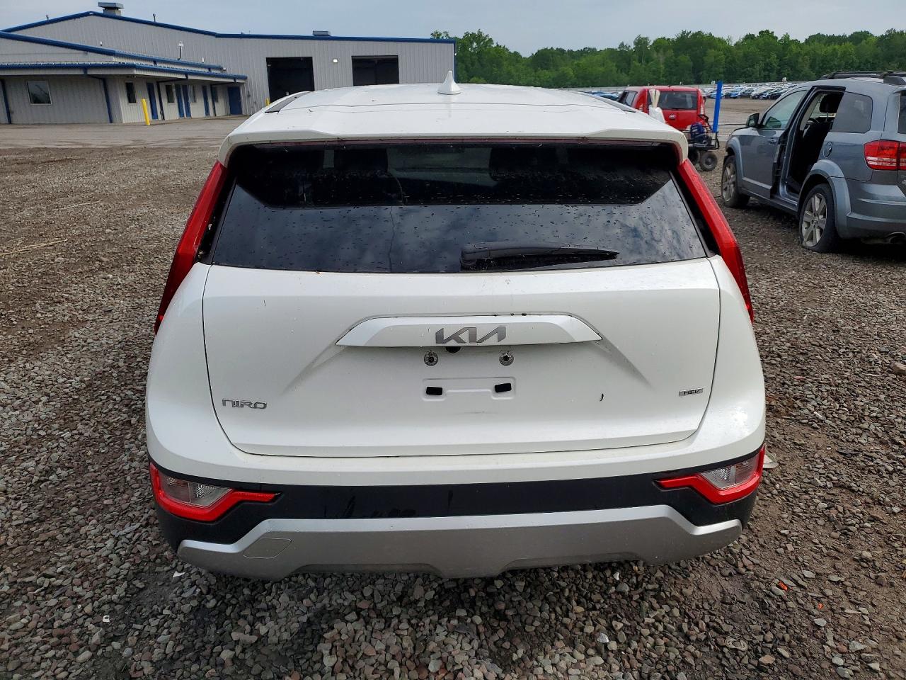 Kia Niro Lx