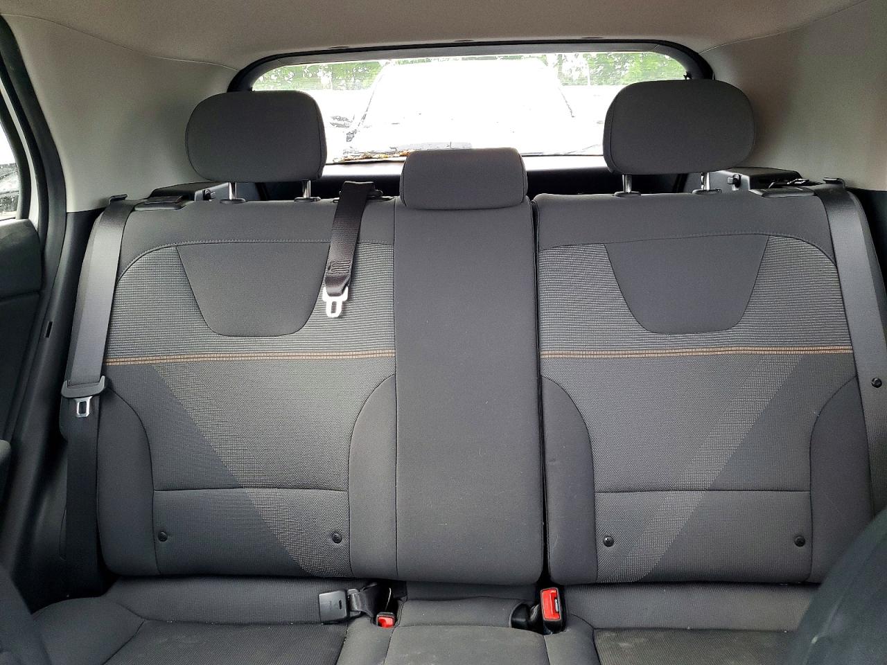 Kia Niro Lx