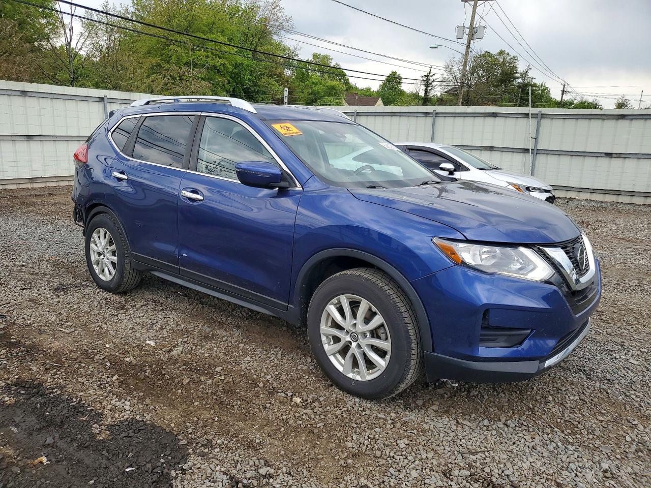 Nissan Rogue Sv