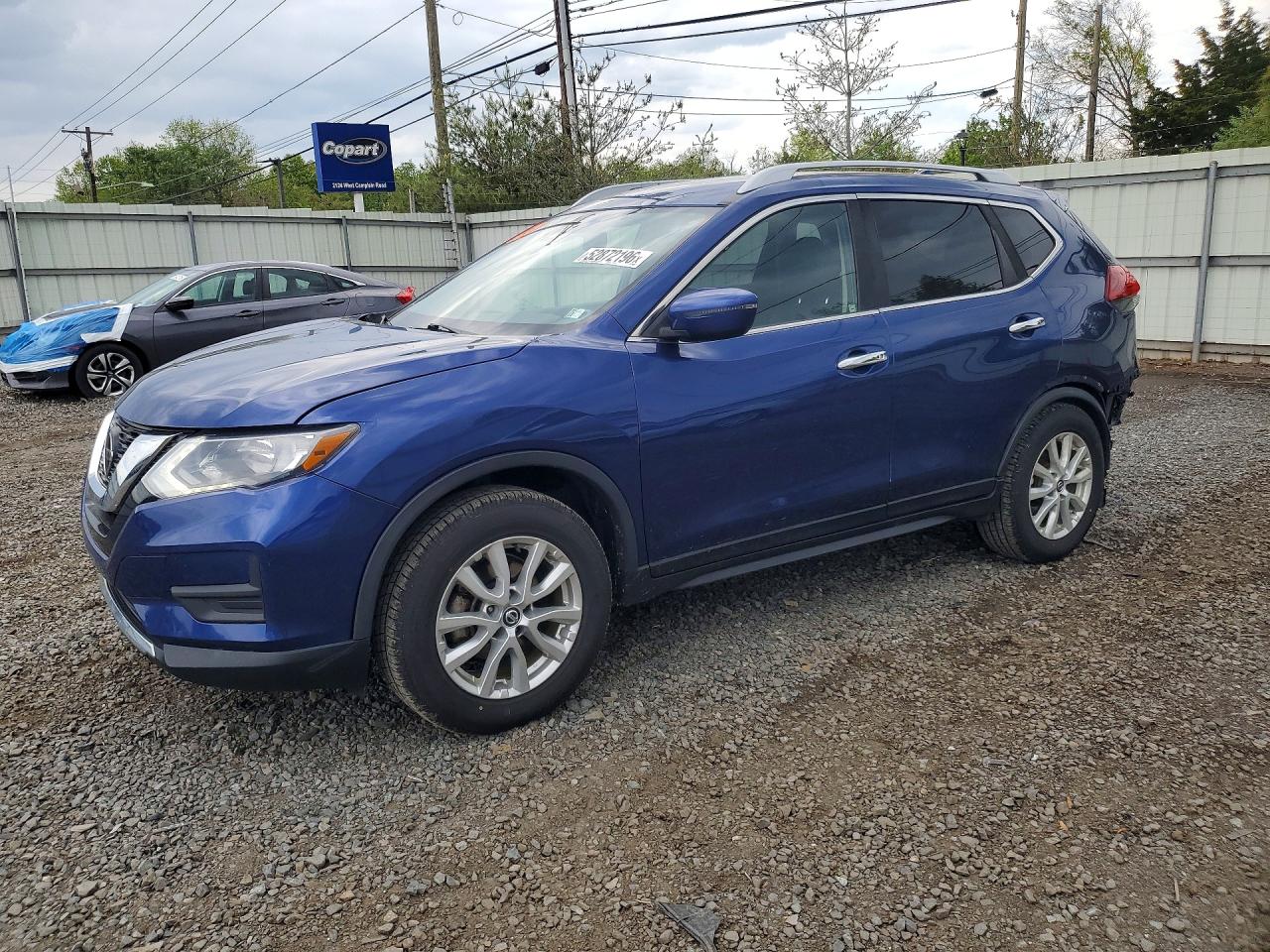 Salvage Nissan Rogue Image