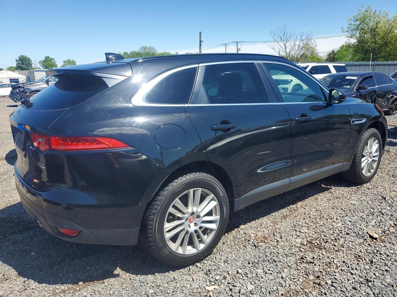 Jaguar F-PACE Prestige
