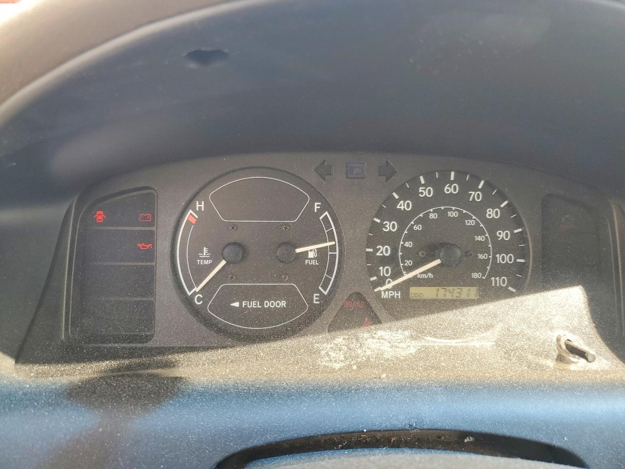 Chevrolet Prizm Base