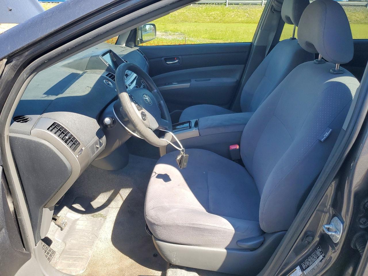 Toyota Prius Base