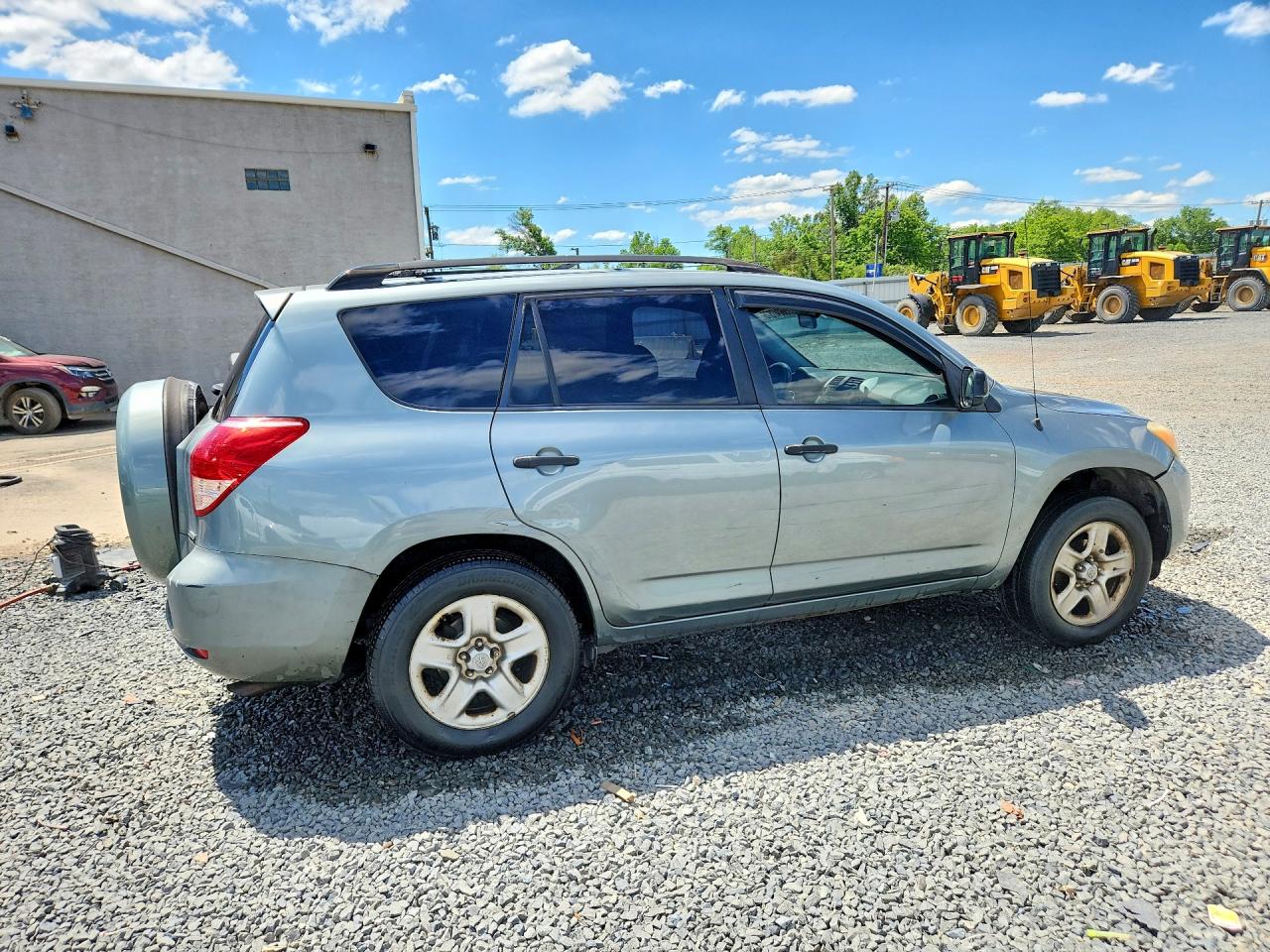 Toyota RAV4 Base