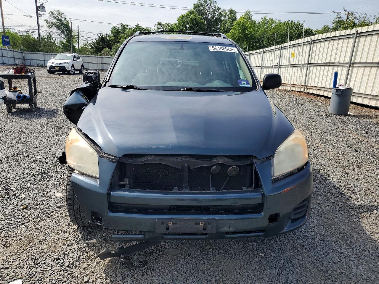 Toyota RAV4 Base