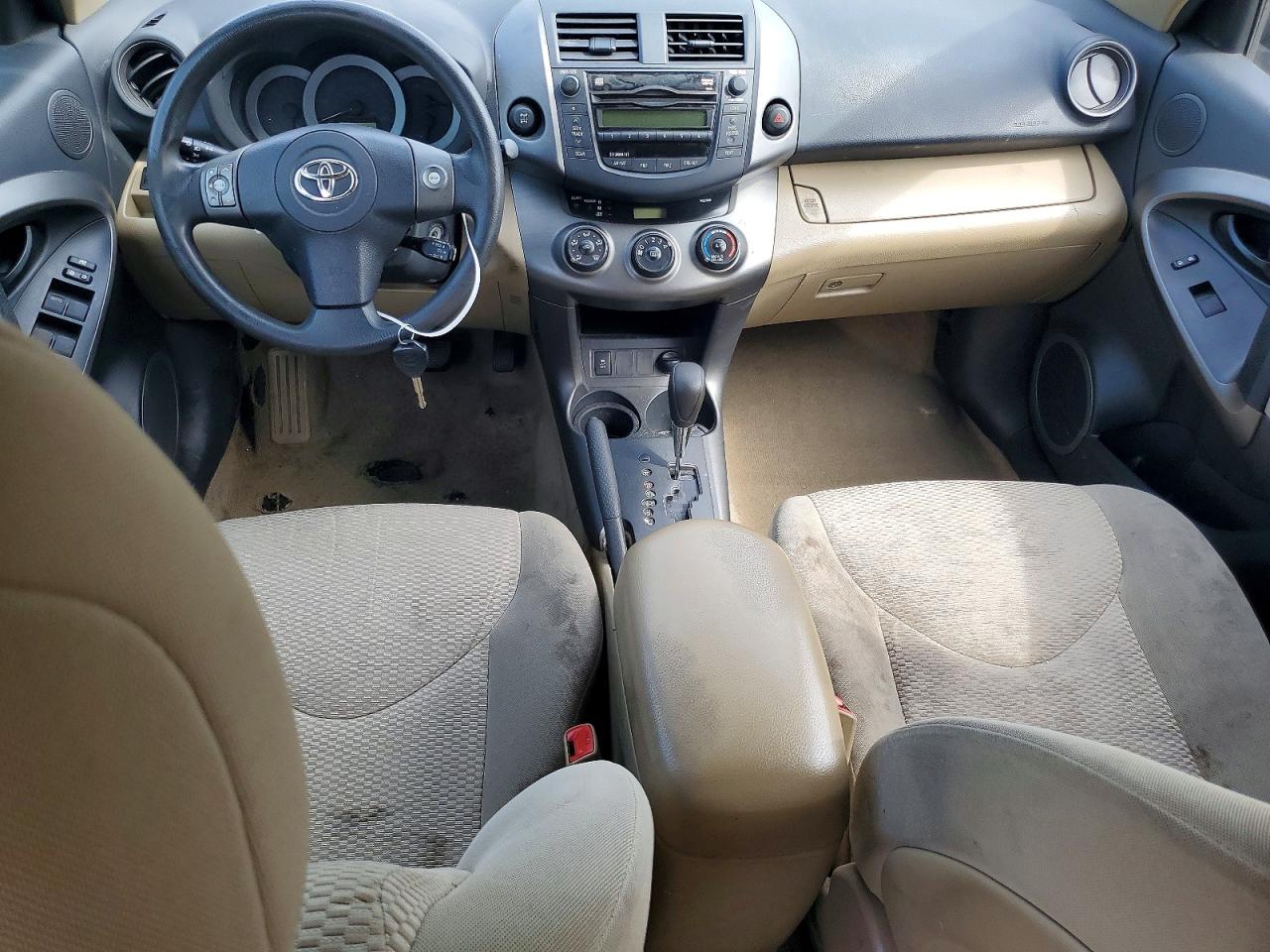 Toyota RAV4 Base