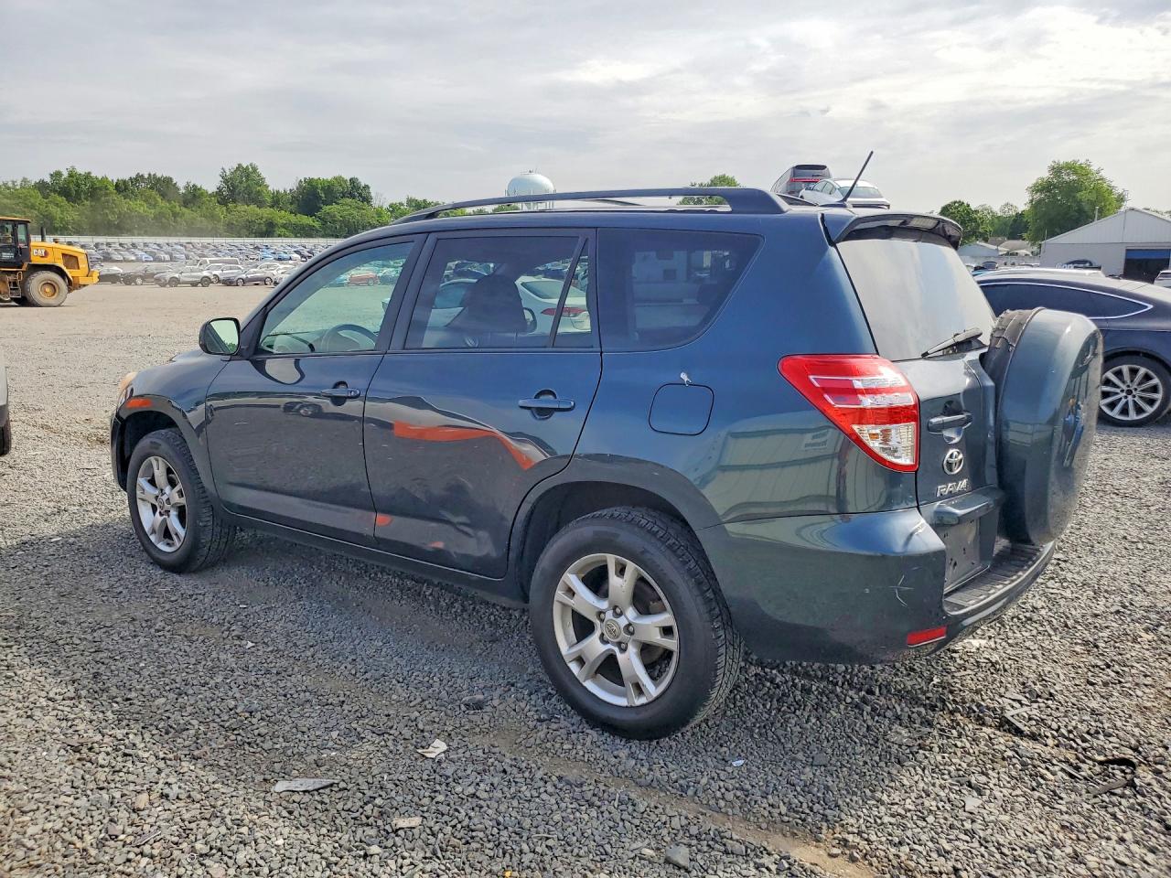 Toyota RAV4 Base