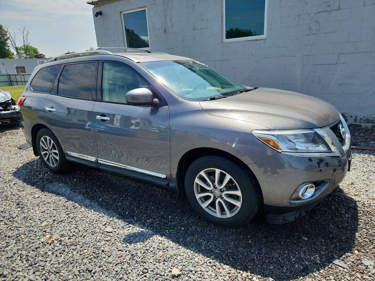 Nissan Pathfinder Sl