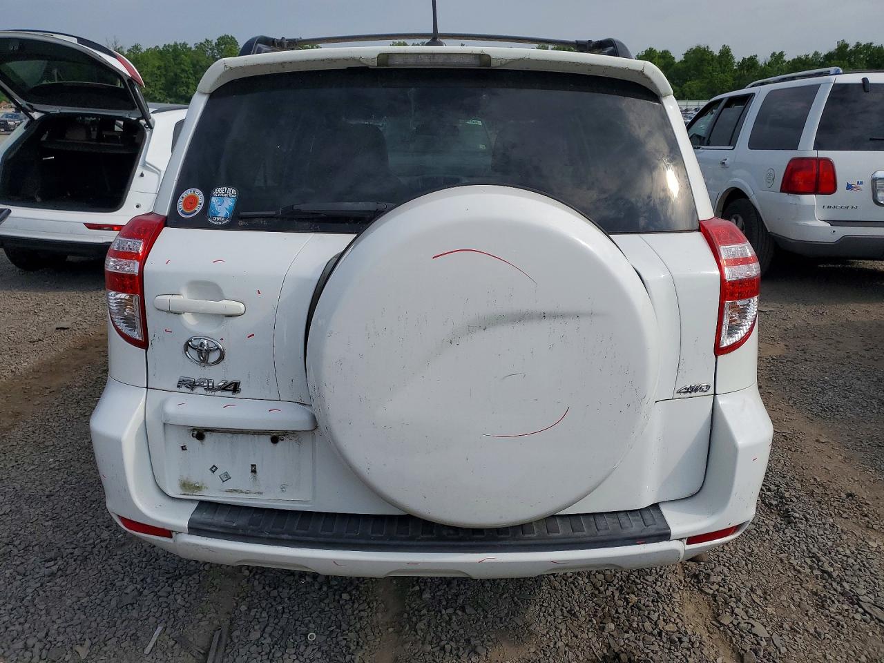 Toyota RAV4 Base