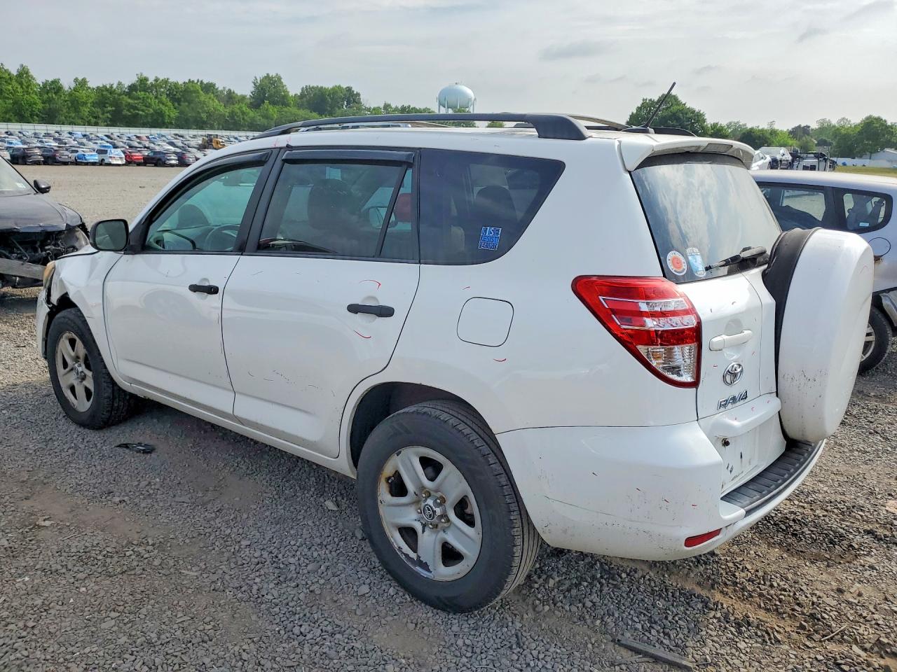 Toyota RAV4 Base