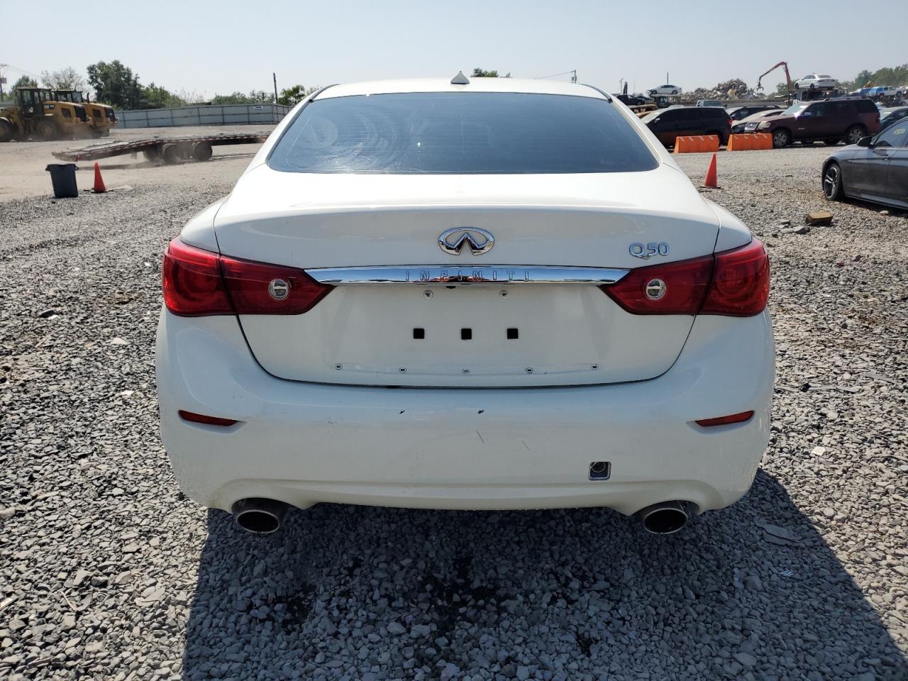 INFINITI Q50 Base