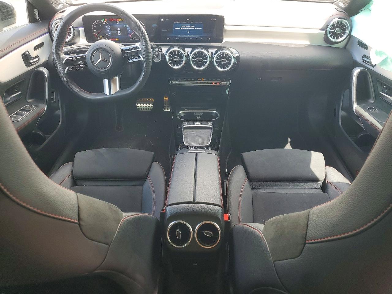Mercedes-Benz Cla-class 250 4matic