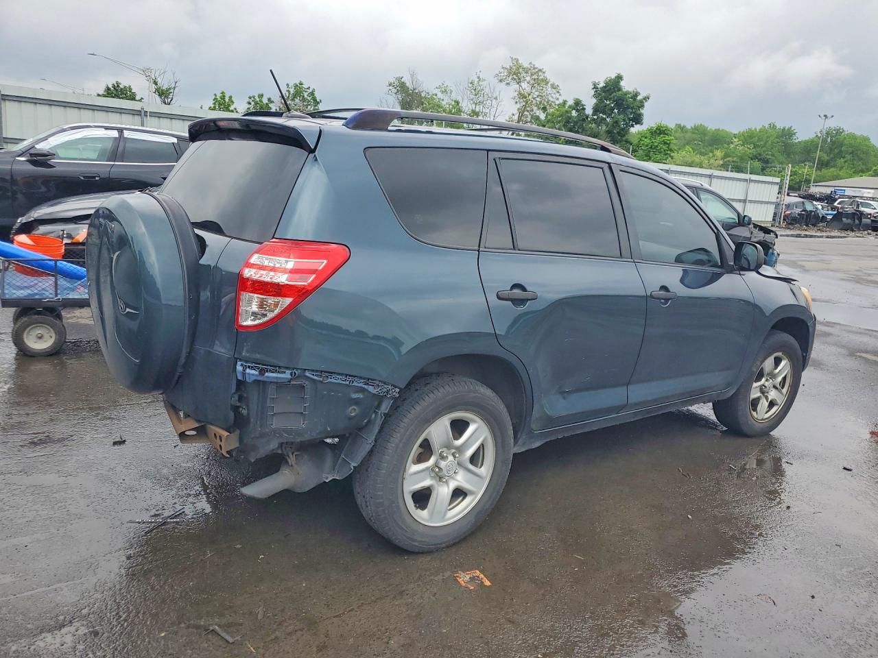 Toyota RAV4 Base