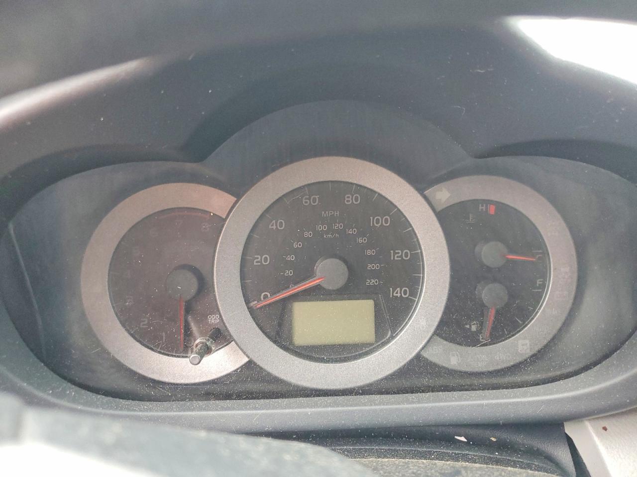 Toyota RAV4 Base