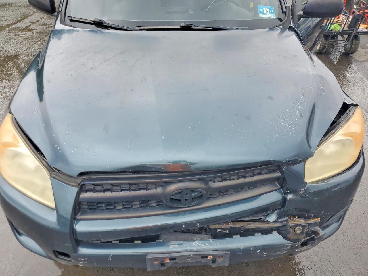 Toyota RAV4 Base