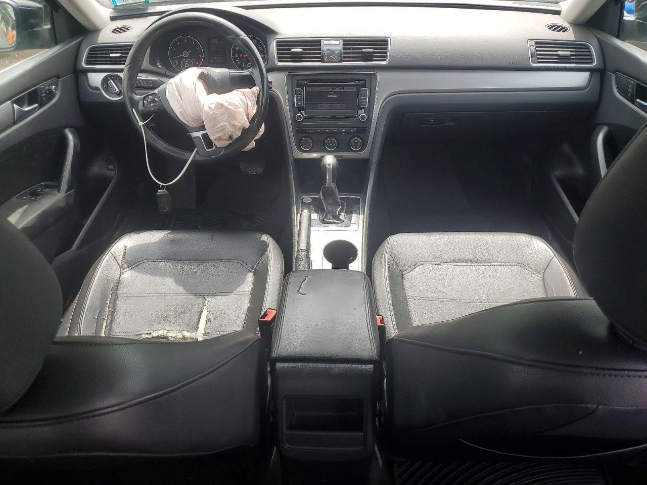 Volkswagen Passat S