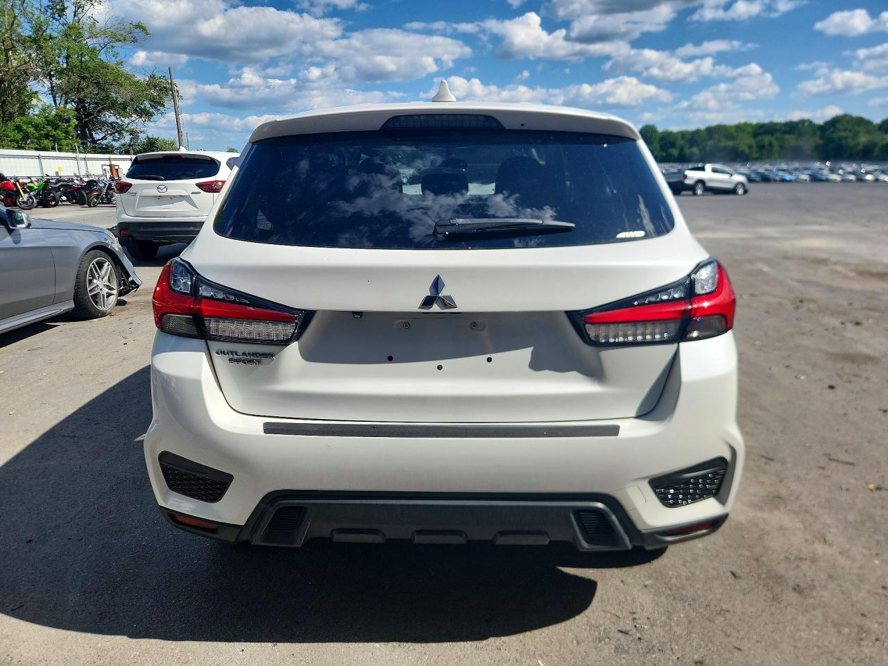 Mitsubishi Outlander Es