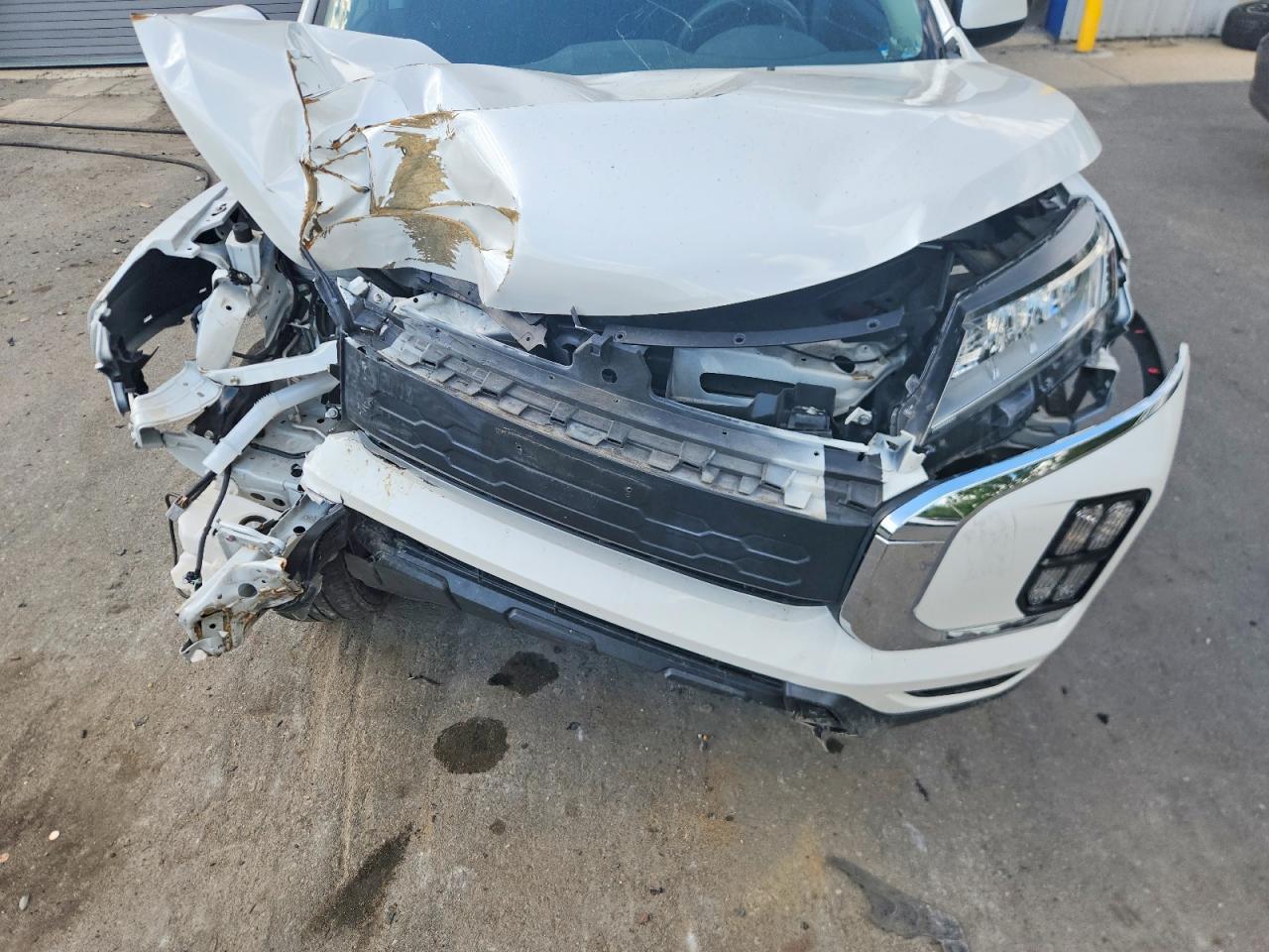 Mitsubishi Outlander Es
