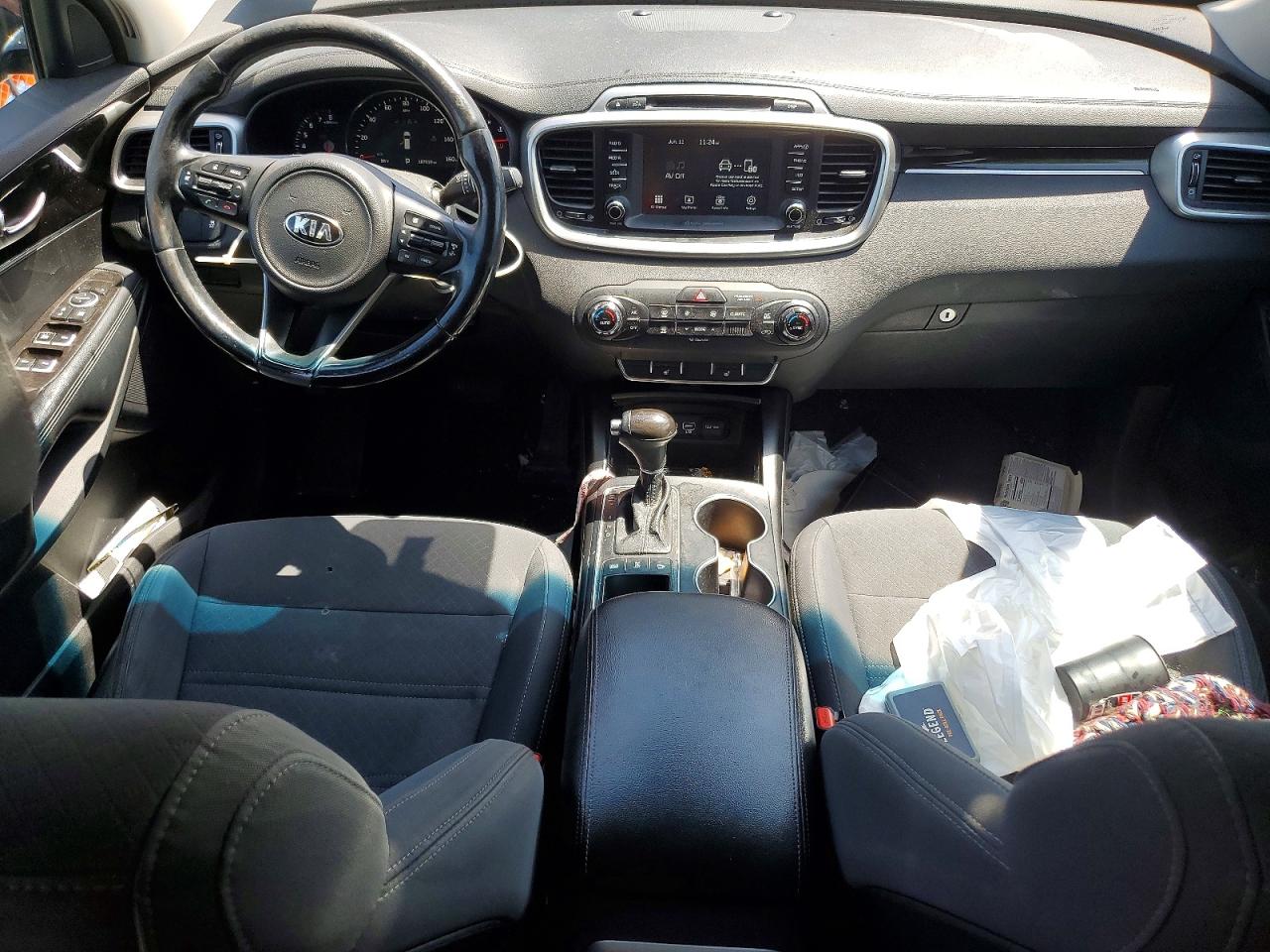Kia Sorento Lx V6
