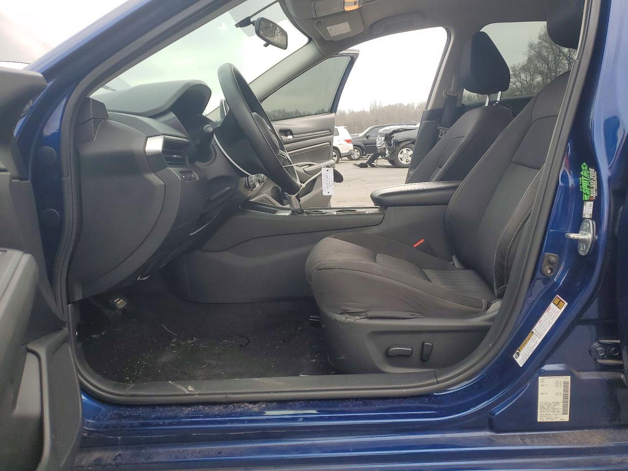 Nissan Altima S