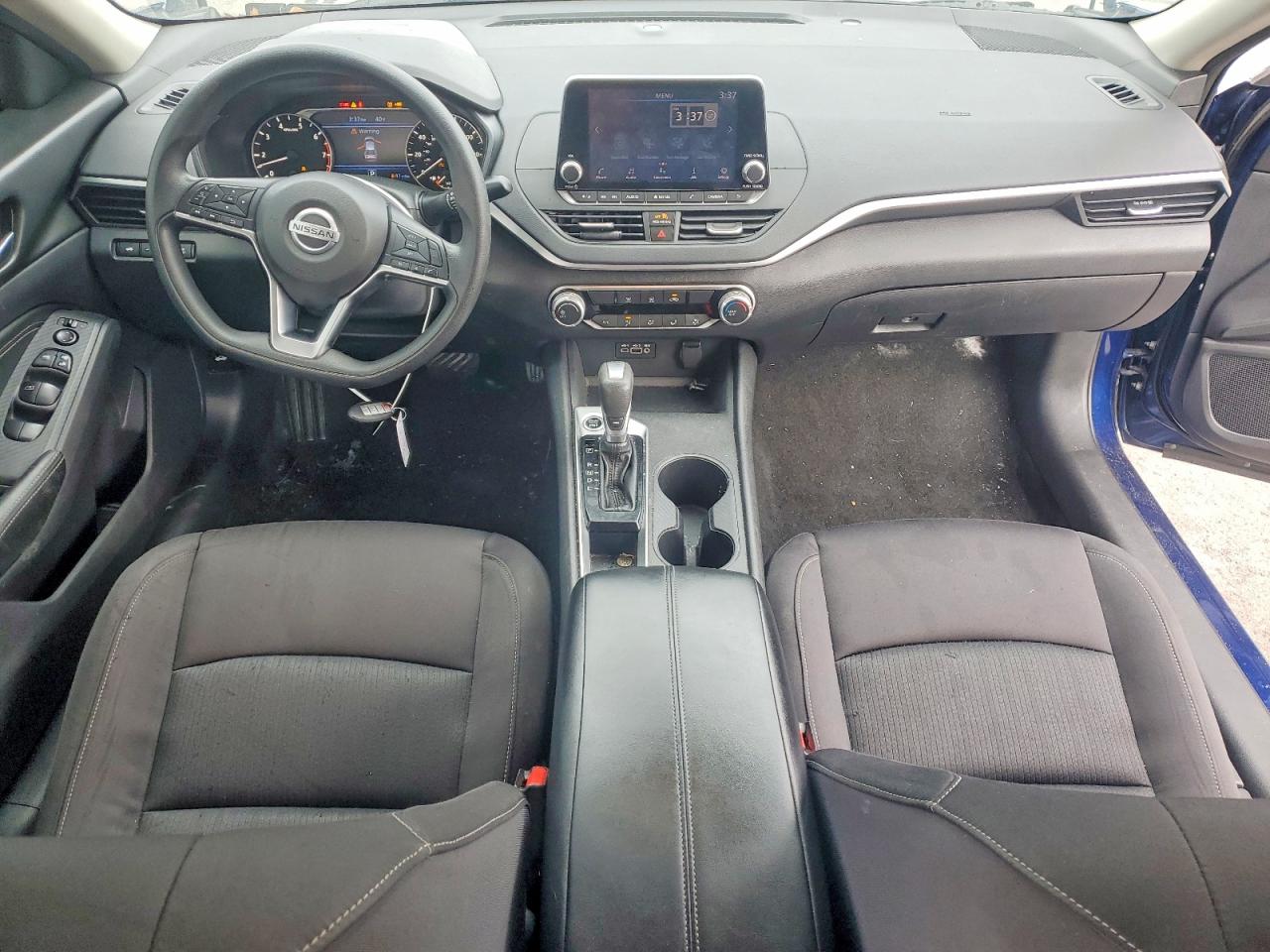 Nissan Altima S