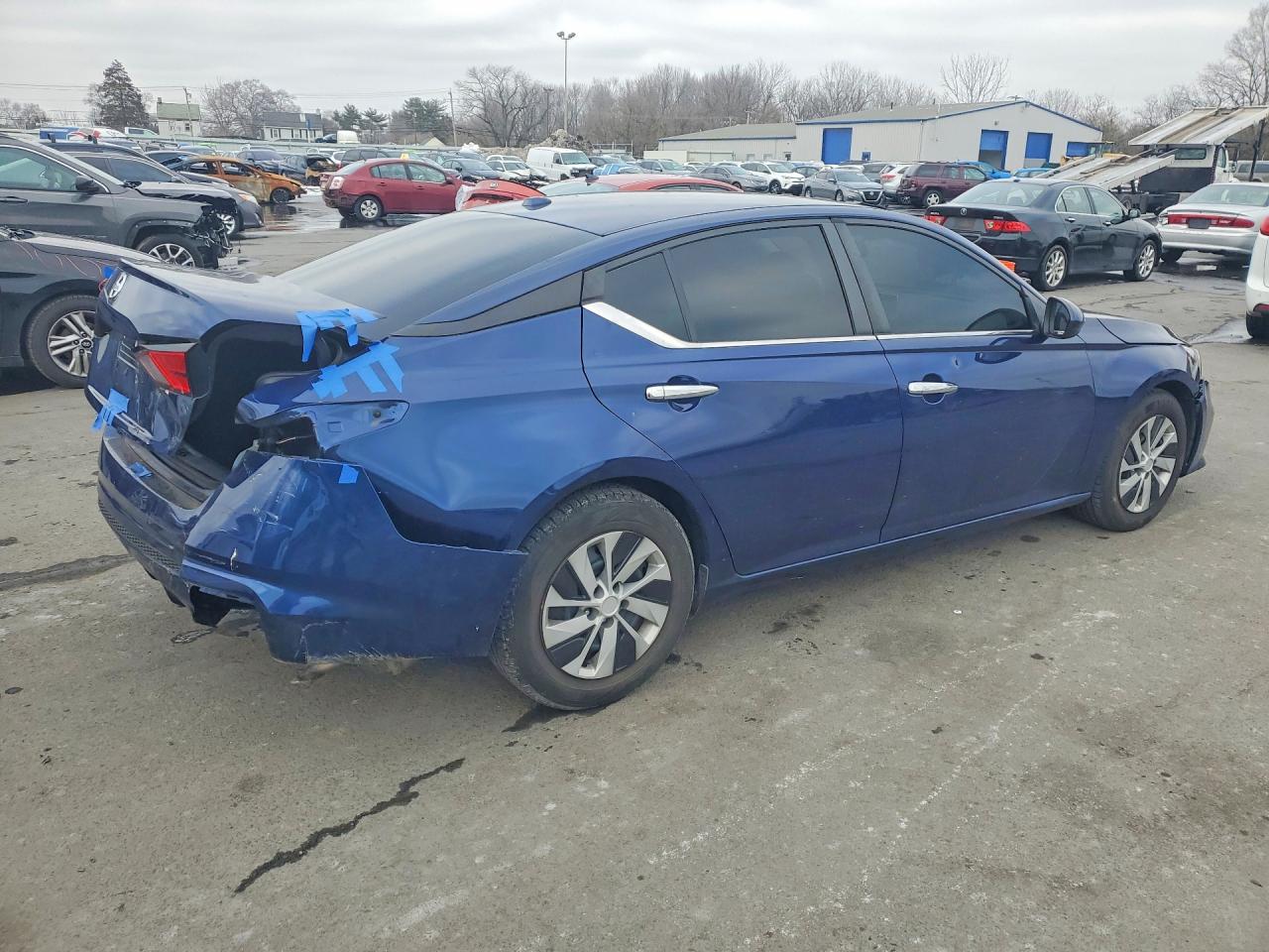 Nissan Altima S