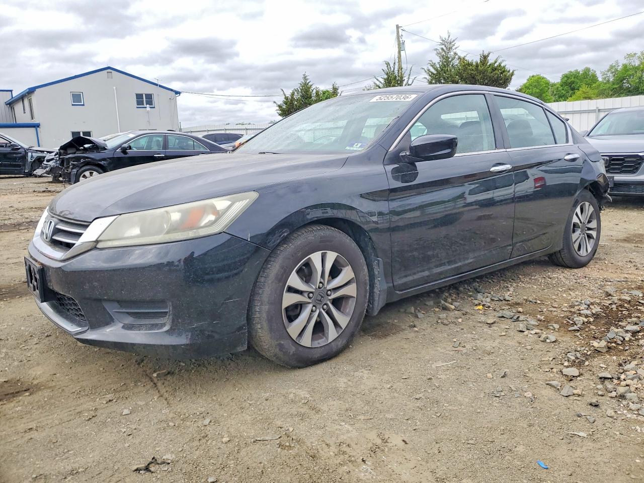 Salvage Honda Accord Image