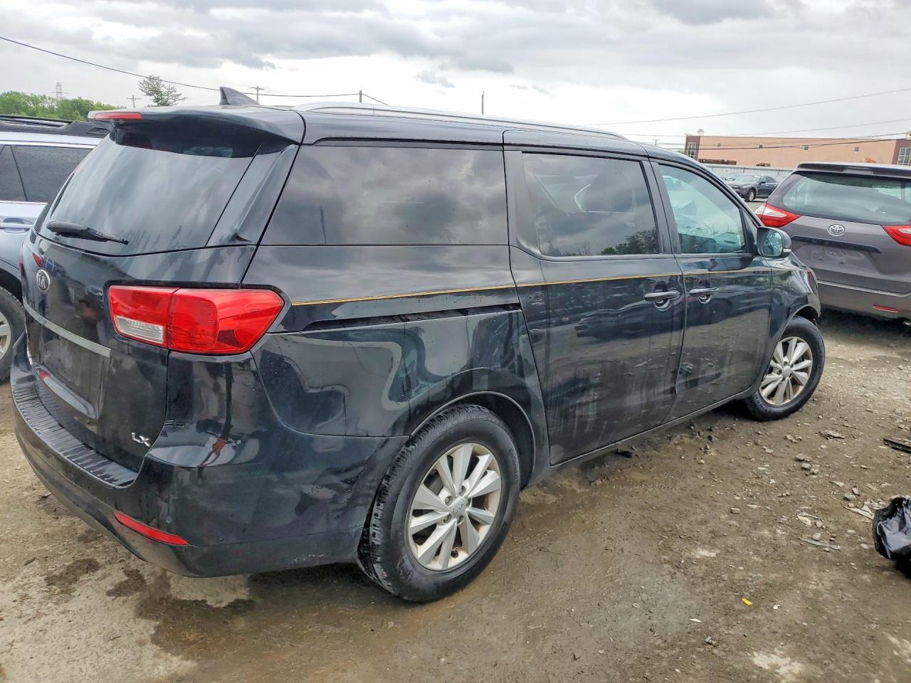 Kia Sedona Lx