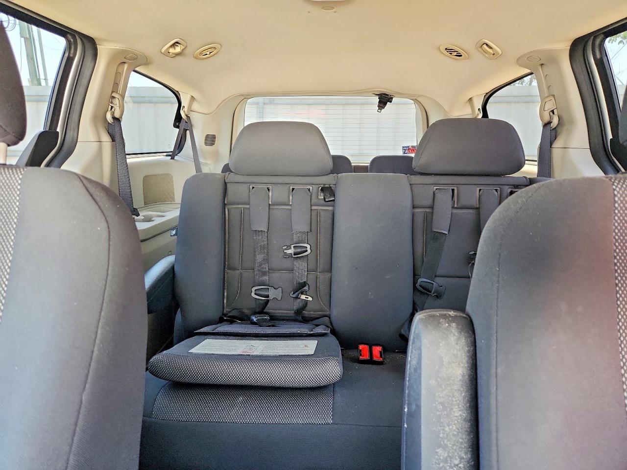 Dodge Caravan Se