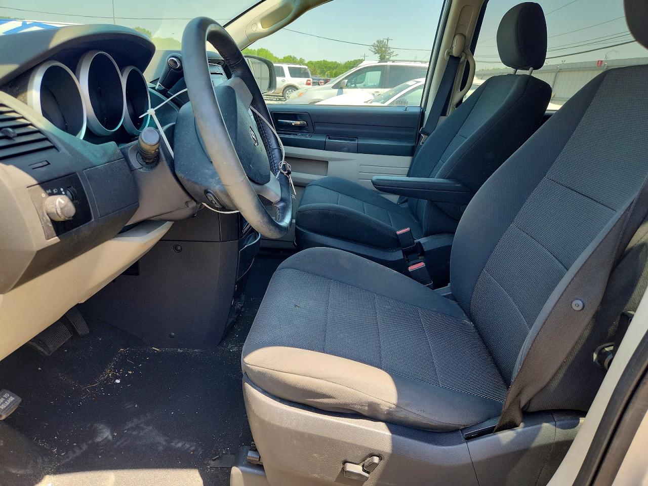 Dodge Caravan Se
