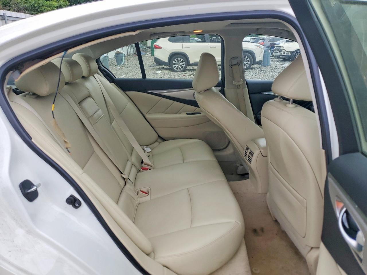 INFINITI Q50 3.0t Luxe
