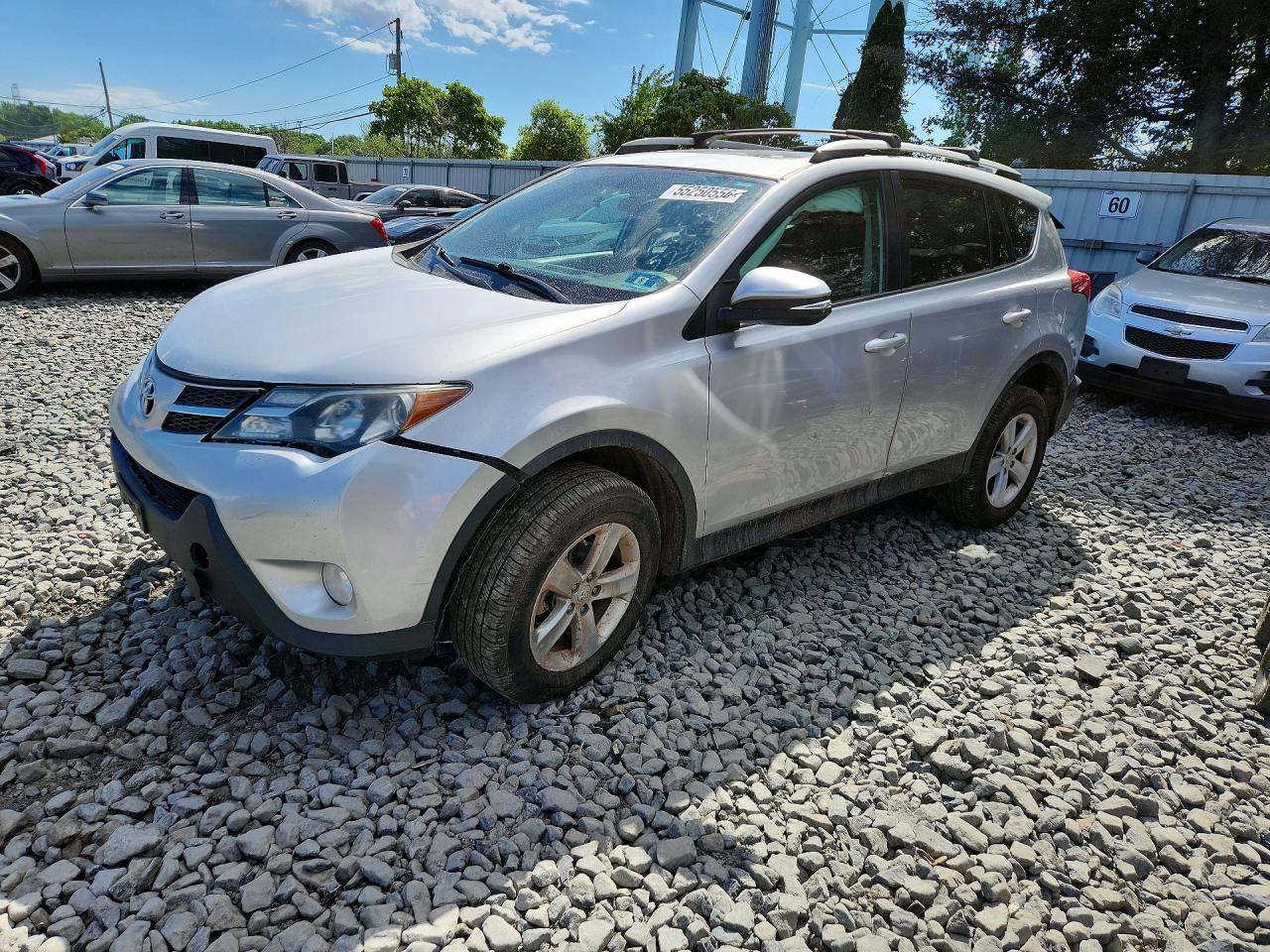 Salvage Toyota RAV4 Image