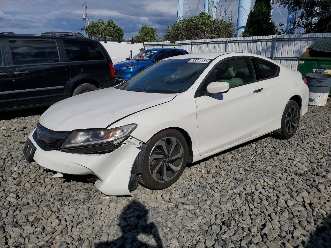Salvage Honda Accord Image