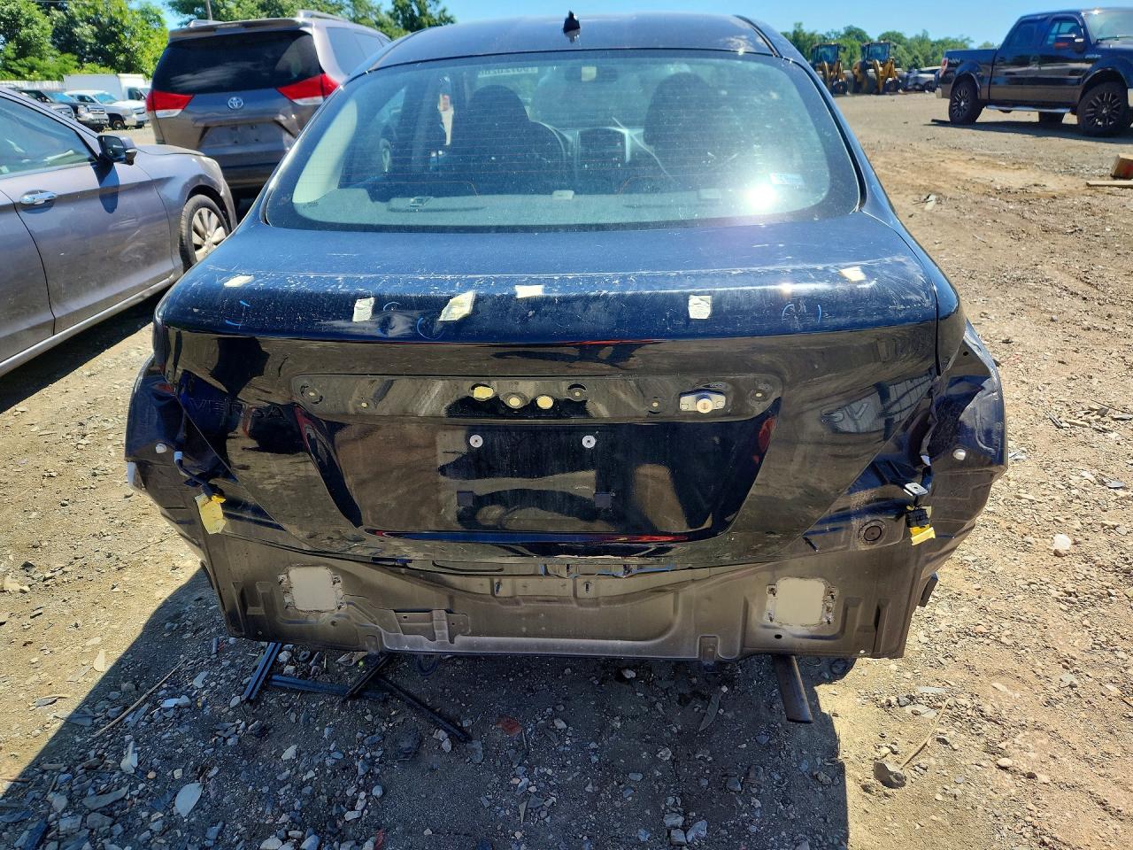 Nissan Versa 1.6 Sv