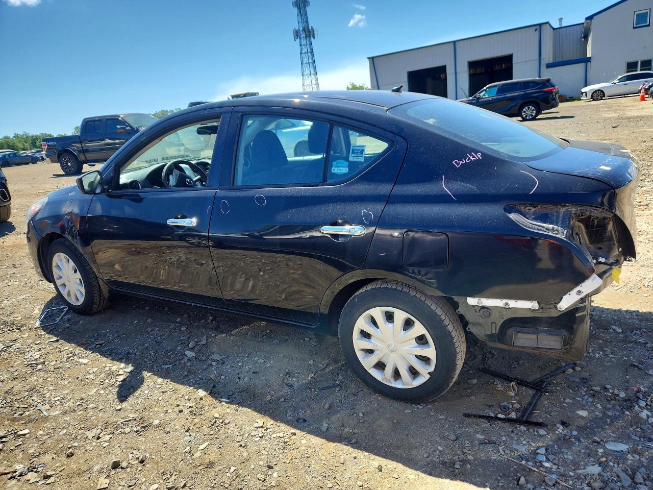 Nissan Versa 1.6 Sv